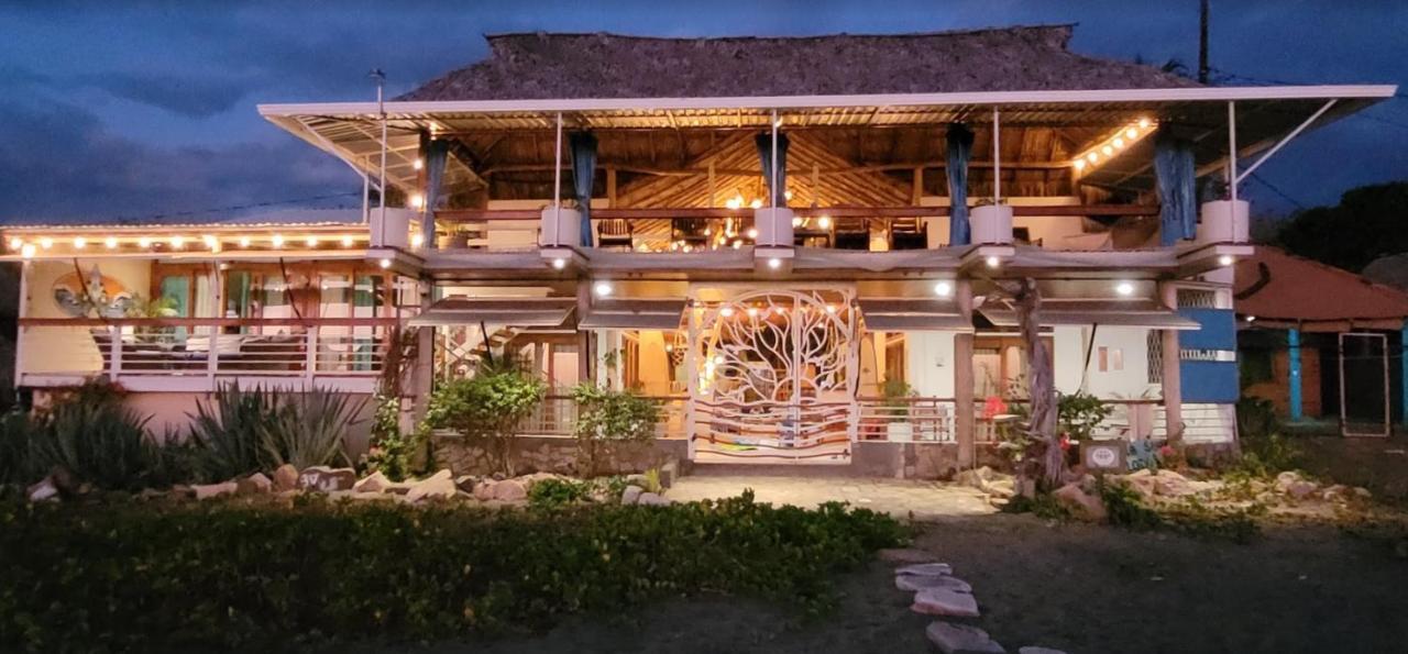 Sirena Surf Lodge Miramar Nicaragua Eksteriør billede