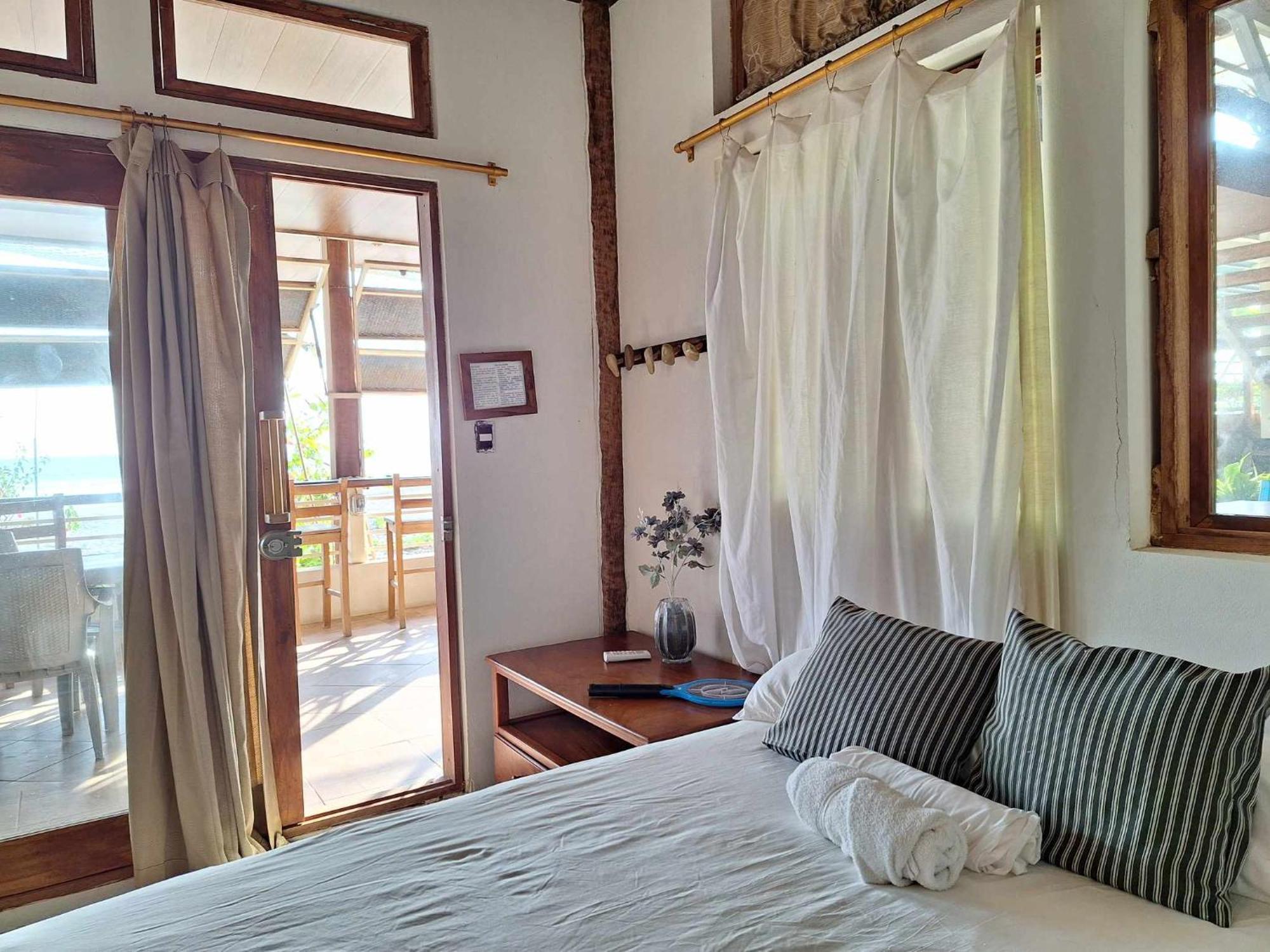 Sirena Surf Lodge Miramar Nicaragua Eksteriør billede