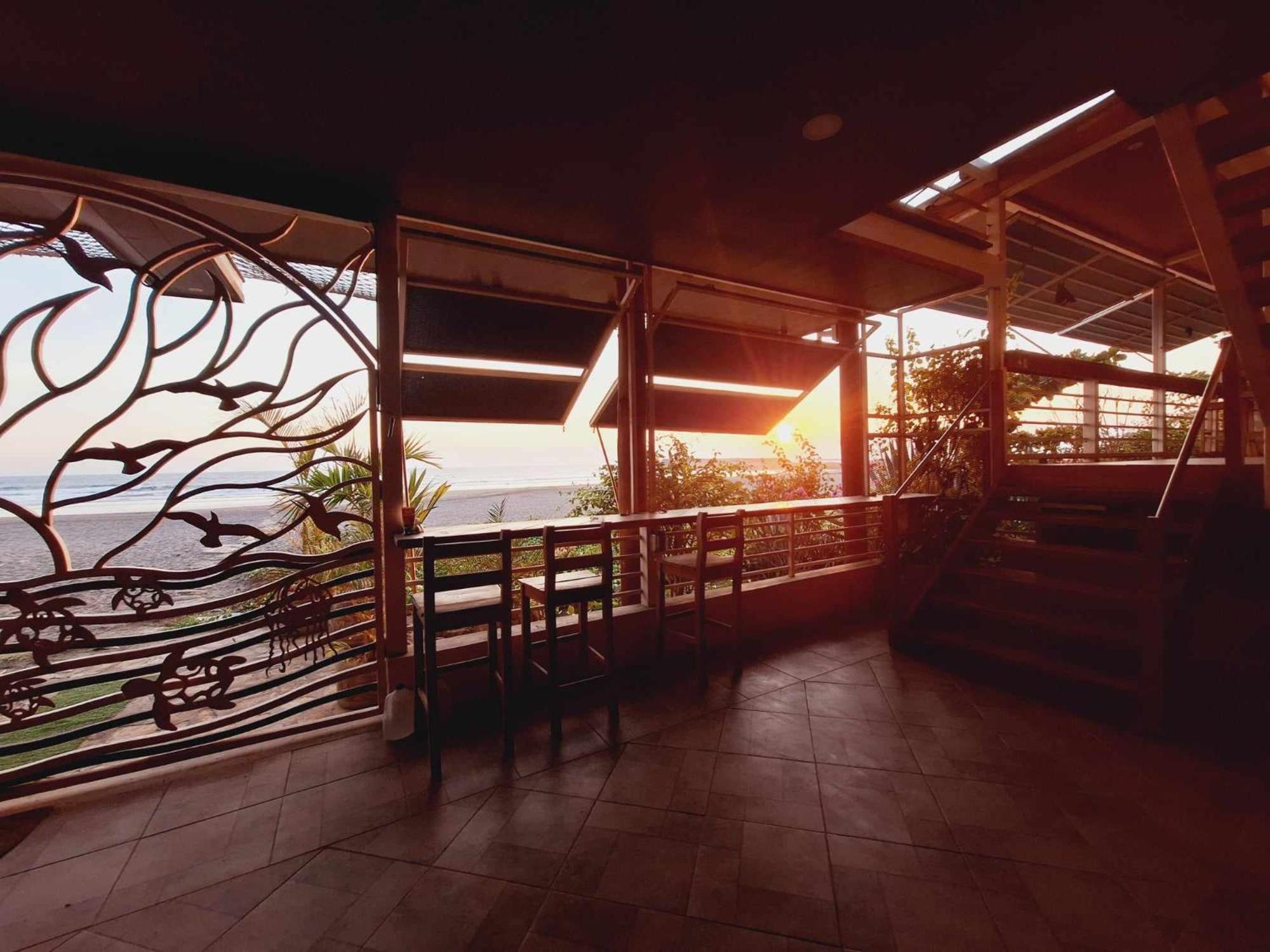 Sirena Surf Lodge Miramar Nicaragua Eksteriør billede