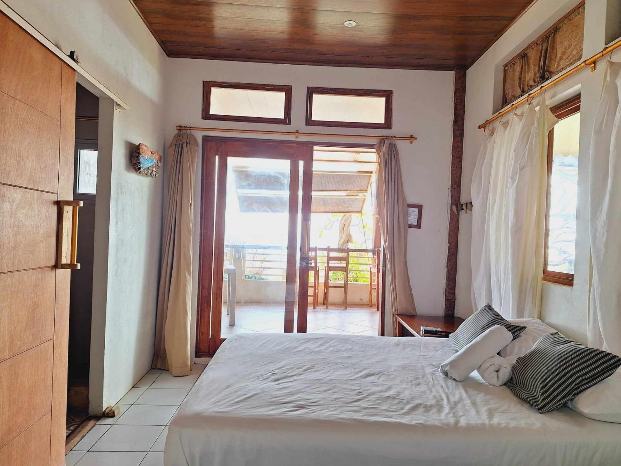 Sirena Surf Lodge Miramar Nicaragua Eksteriør billede